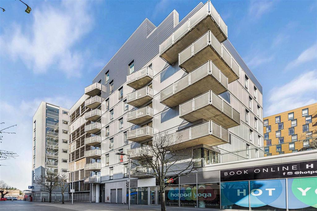 Halcyon, Chatham Place, Reading 1 bed apartment for sale £245,000