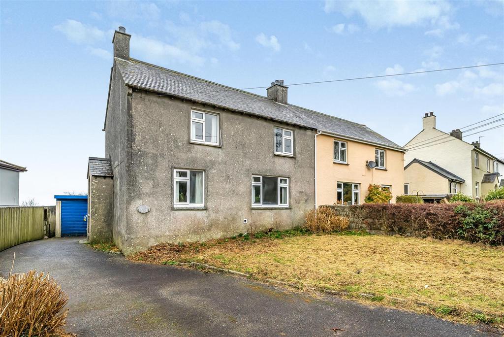 St. Breward, Bodmin 3 bed semidetached house for sale £185,000