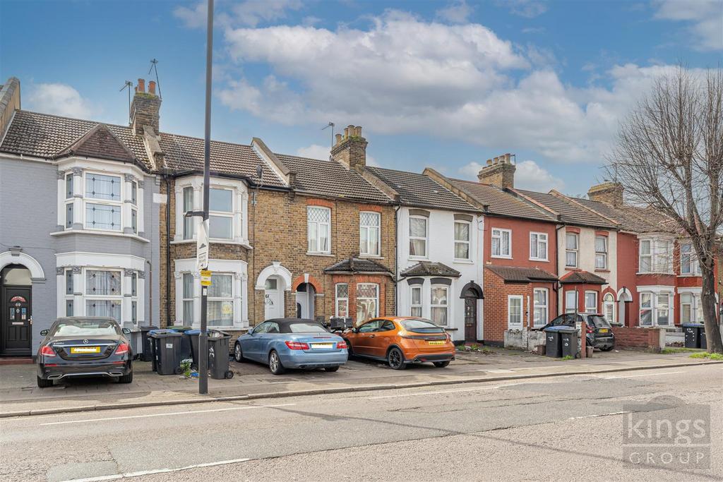 Nags Head Road, Enfield 3 bed terraced house for sale £430,000