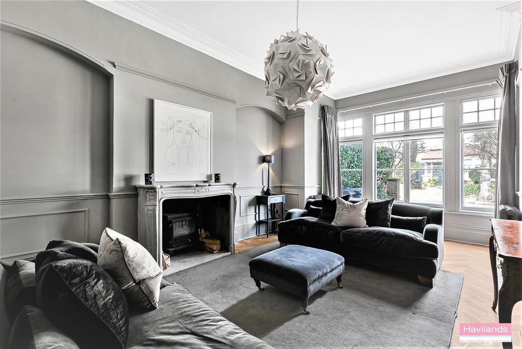Compton Road, Winchmore Hill, N21 4 bed semidetached house for sale