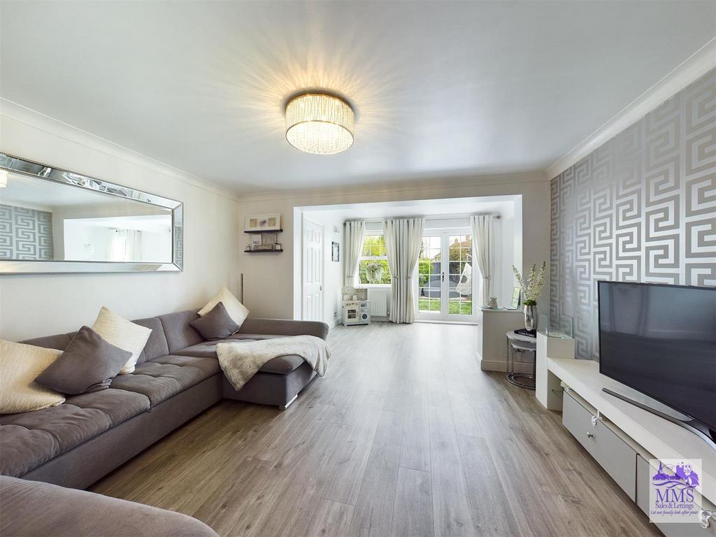 Wadham Place, Sittingbourne 3 bed end of terrace house for sale £325,000