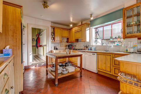 95 Romilly Road, Cardiff, CF5 1FN