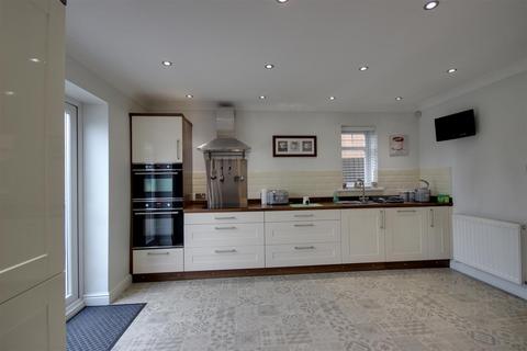 5 Broadley Croft, Welton, Brough, HU15 1TD