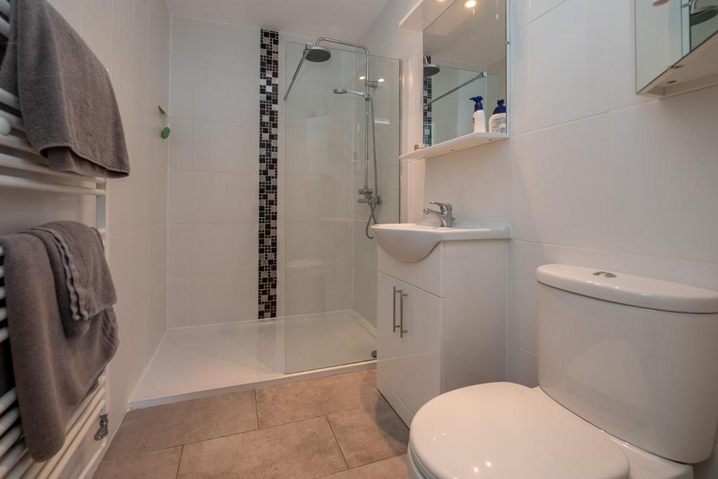 Ensuite Shower Room