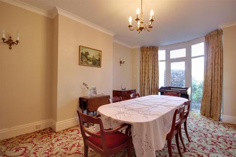 251 Beverley Road, Kirk Ella, Hull, HU10 7AG