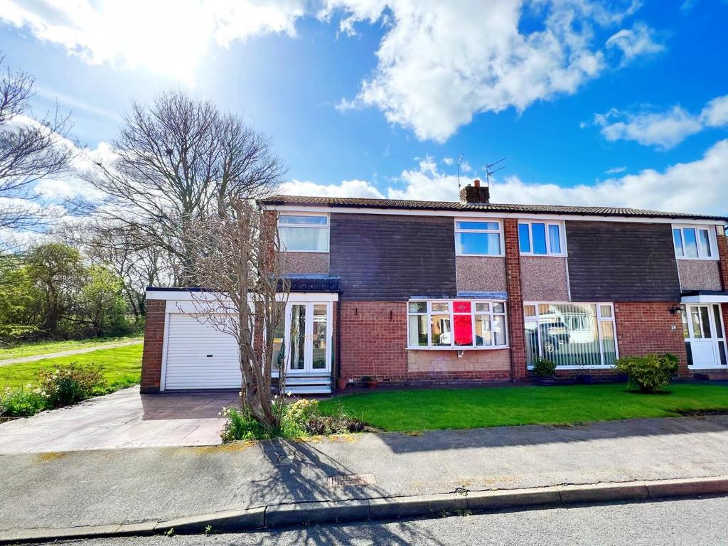 Beacon Avenue, Sedgefield, StocktonOnTees 3 bed semidetached house