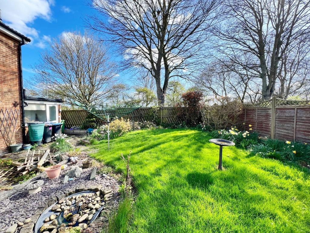 Beacon Avenue, Sedgefield... 3 bed semidetached house £199,950