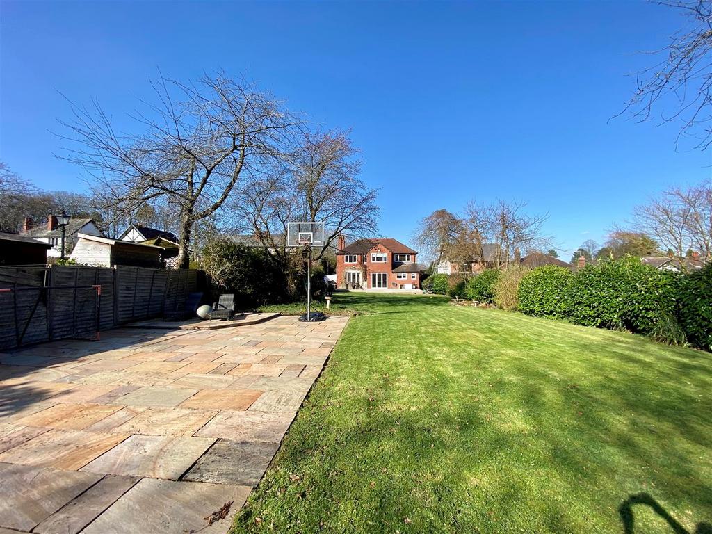 Chester Road, Macclesfield 4 bed detached house for sale £595,000