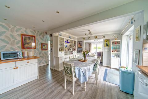 102 Claverham Road, Yatton, Bristol, BS49 4LE