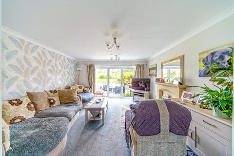 102 Claverham Road, Yatton, Bristol, BS49 4LE