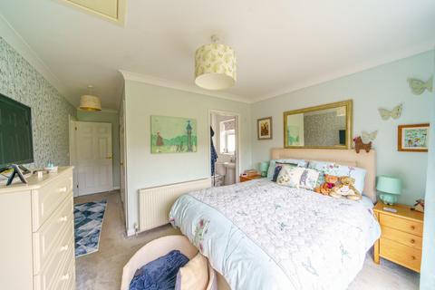 102 Claverham Road, Yatton, Bristol, BS49 4LE