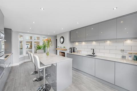 28 Burns Lane, Warsop, Mansfield, NG20 0PB