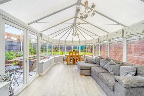 28 Burns Lane, Warsop, Mansfield, NG20 0PB
