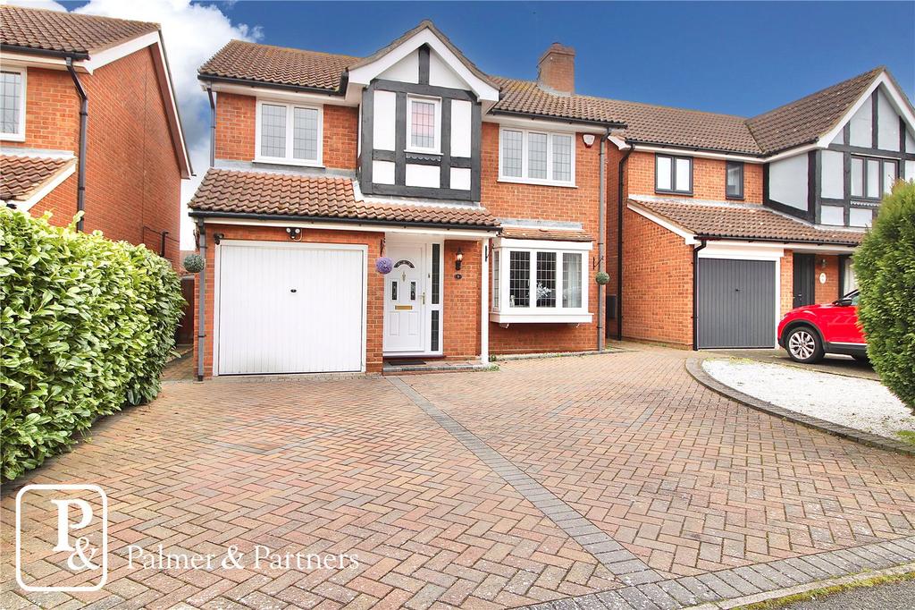 Bramble Drive, Purdis Farm, Ipswich, Suffolk, IP3 4 bed detached house