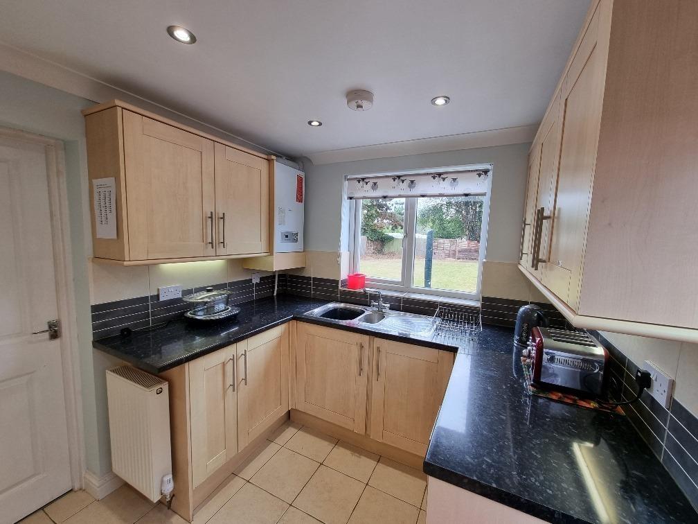 112 Comer Road, Worcester, Worcestershire, WR2 5HY 4 bed semidetached house £285,000
