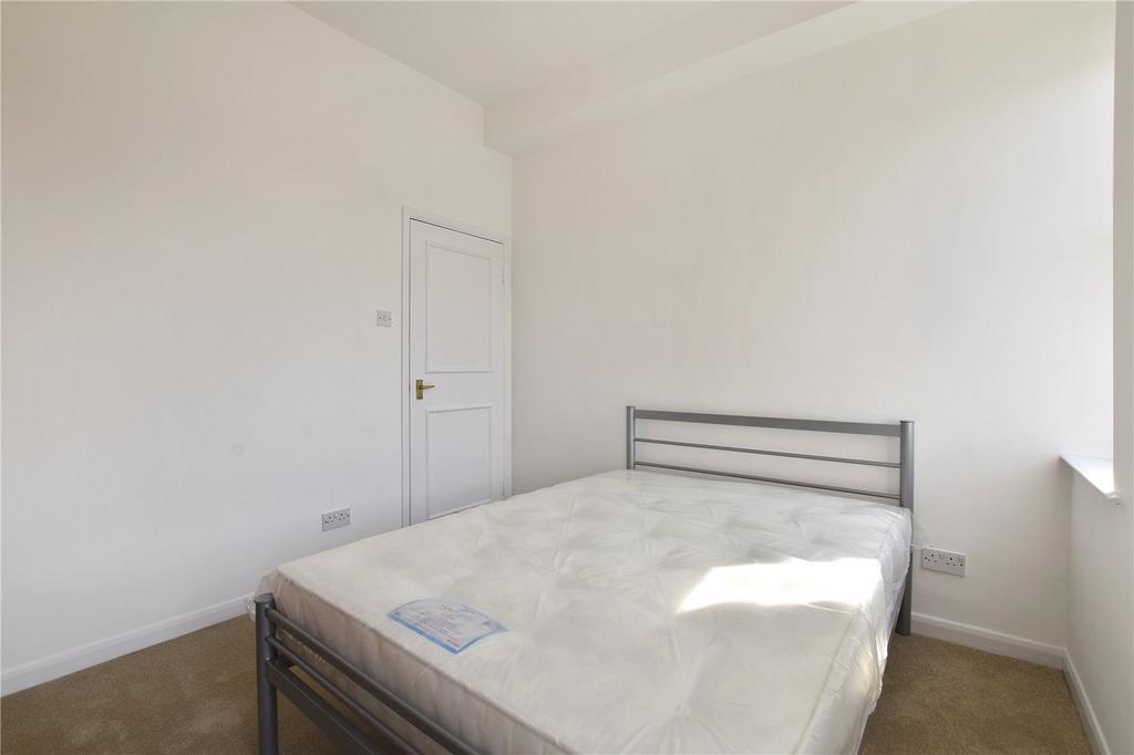 Apartment in Bethnal Green - More