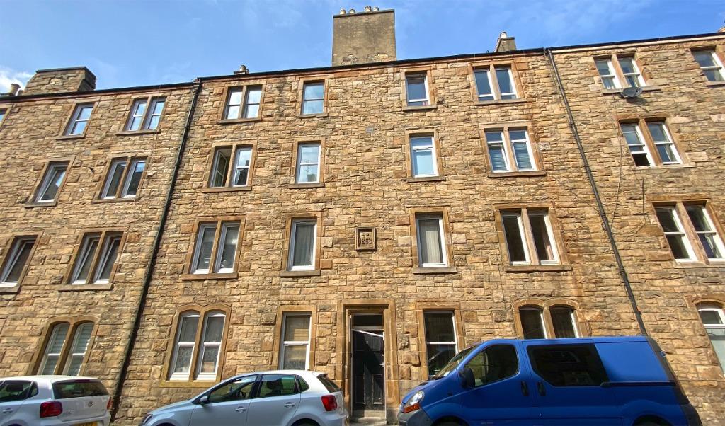 Upper Grove Place, Tollcross, Edinburgh, EH3 5 bed flat £2,885 pcm (£