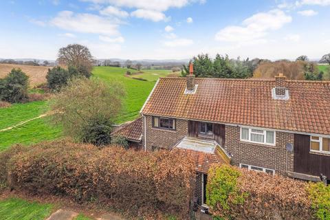 39 Parsonage Estate, Rogate, Petersfield, GU31 5HJ