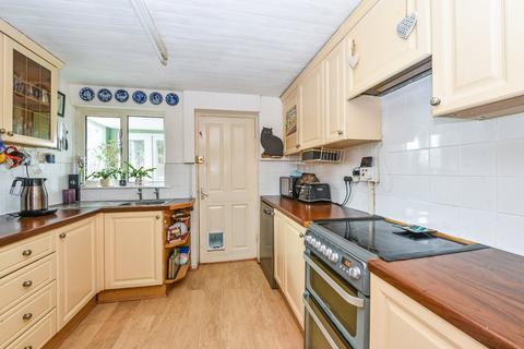 39 Parsonage Estate, Rogate, Petersfield, GU31 5HJ
