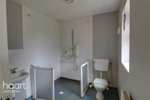 35 Biddle Road, Leicester, LE3 9HJ