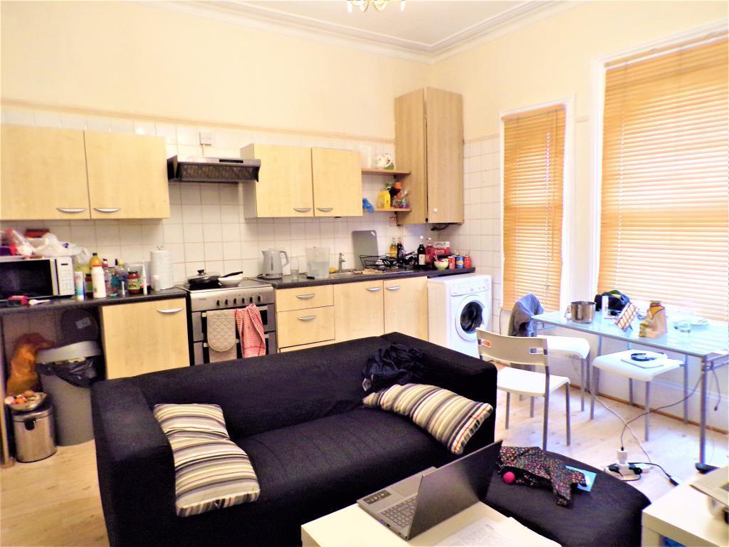 Flat four - lounge/kitchen