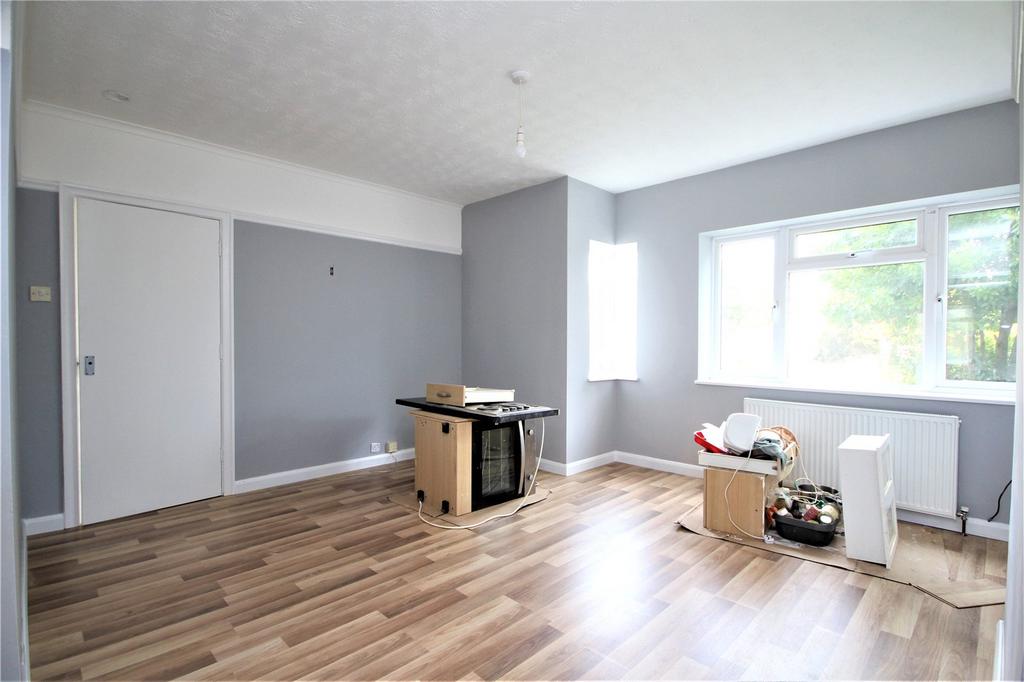 Freshbrook Road, Lancing, West... 1 bed apartment £950 pcm (£219 pw)