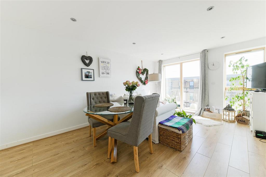 Cork House, 5 Durnsford Road, London 2 bed apartment £1,850 pcm (£427 pw)