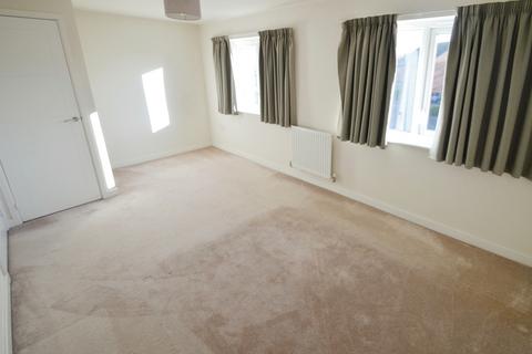 3 bedroom semi-detached house to rent - Canister Close, Alexandra Gardens, Hull, HU9
