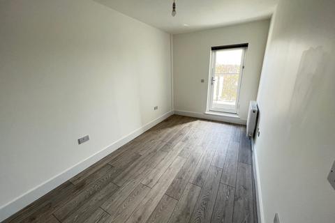 2 bedroom flat to rent, The Balbirs, Portswood Road