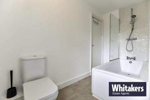 2 bedroom apartment to rent, Bunkers Hill Road, Hull, HU4