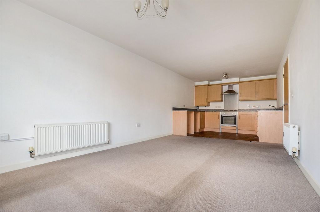 Old Coach Road, Runcorn, WA7 1NB 2 bed apartment to rent £595 pcm (£