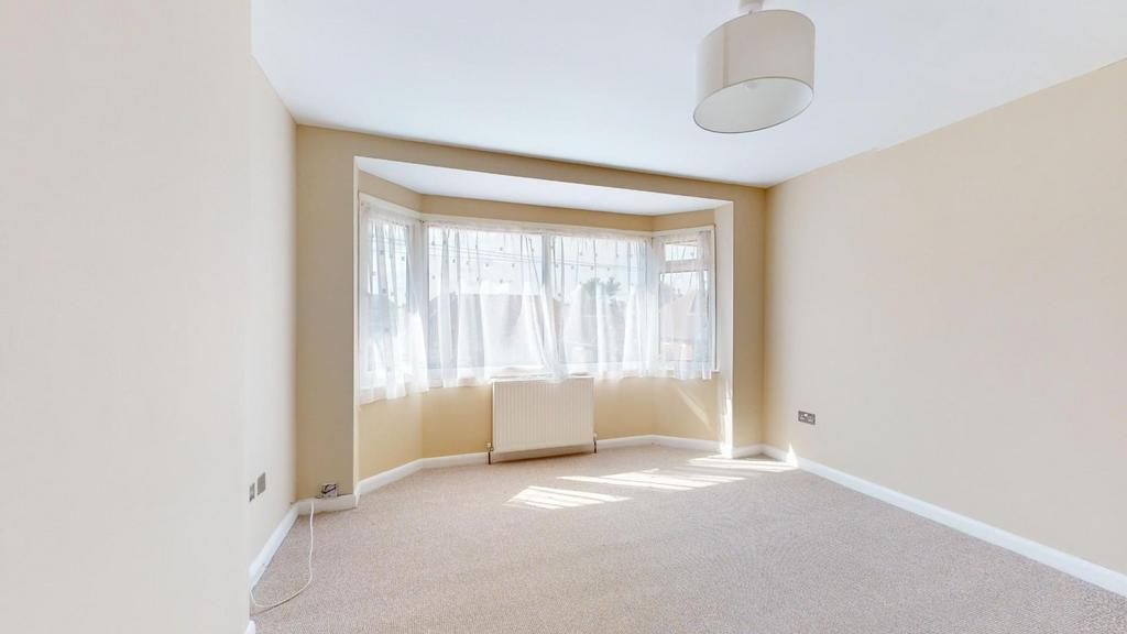 Wickham Avenue, Ramsgate, CT11 2 bed £950 pcm (£219 pw)