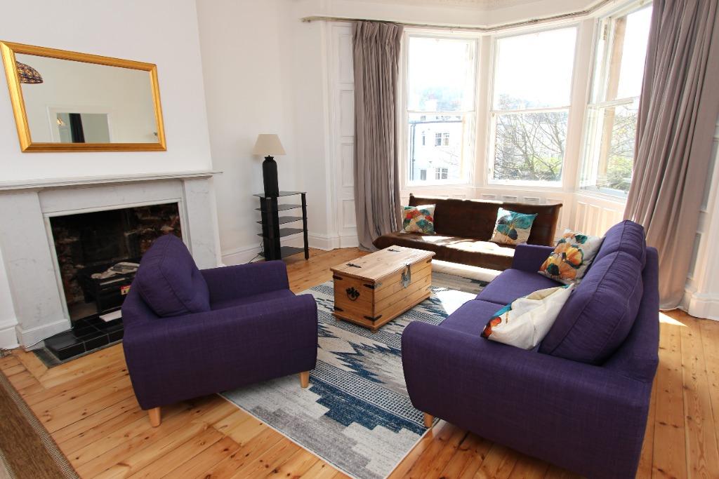 Lockharton Gardens, Craiglockhart... 3 bed flat £1,850 pcm (£427 pw)