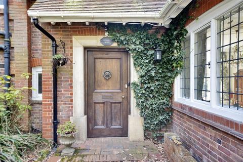 6 bedroom semi-detached house for sale, Edenbridge Road, Hartfield, East Sussex, TN7