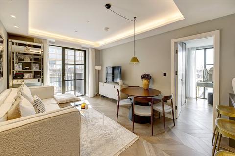 3 bedroom apartment for sale, Cleveland Street, London, W1T
