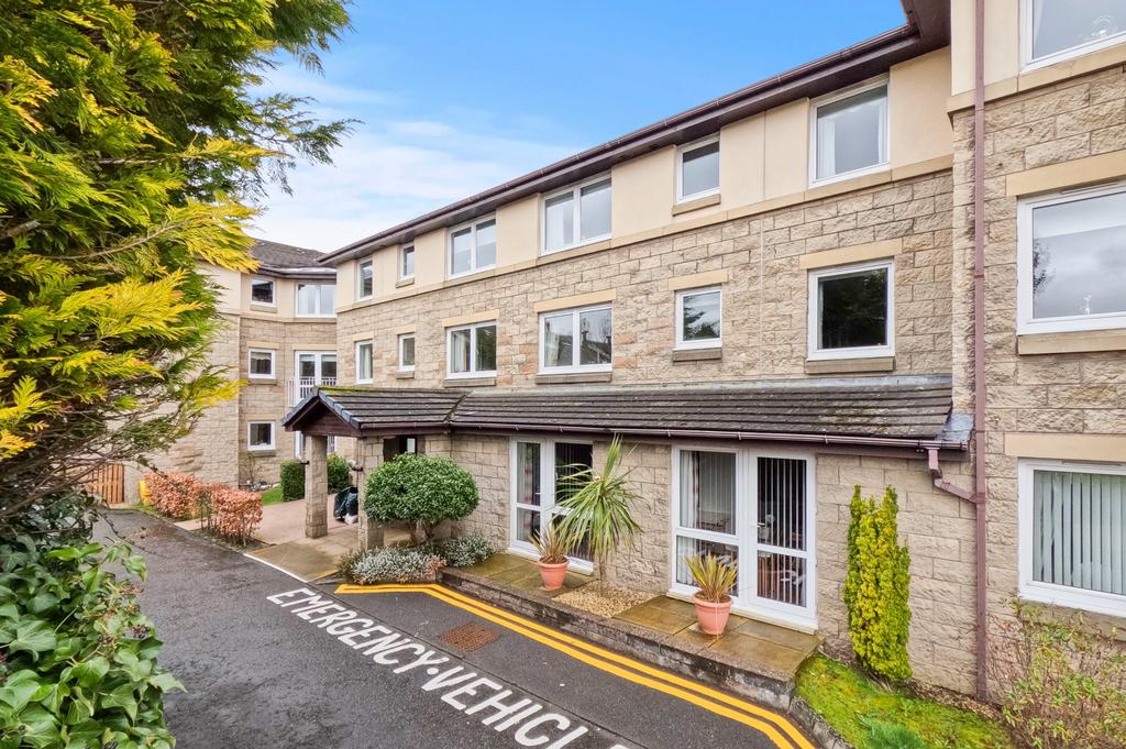 Eccles Court, Stirling, Stirling, FK7 9AT 1 bed apartment £95,000