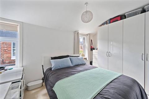 2 bedroom apartment to rent, Becklow Road, London, W12