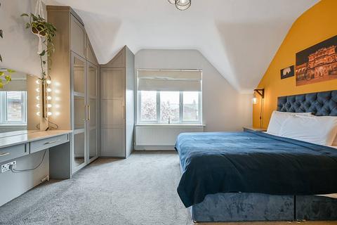 2 bedroom flat for sale, Shakespeare Road, Hanwell, London, W7