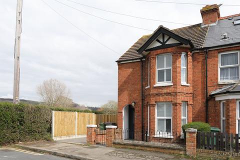 13 Chilham Road, Folkestone, CT19 4HG