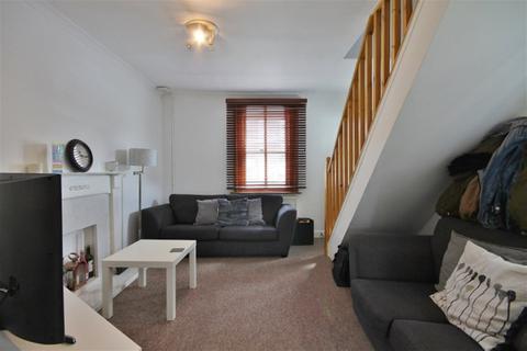 2 bedroom semi-detached house to rent, New High Street, Headington, Oxford, OX3
