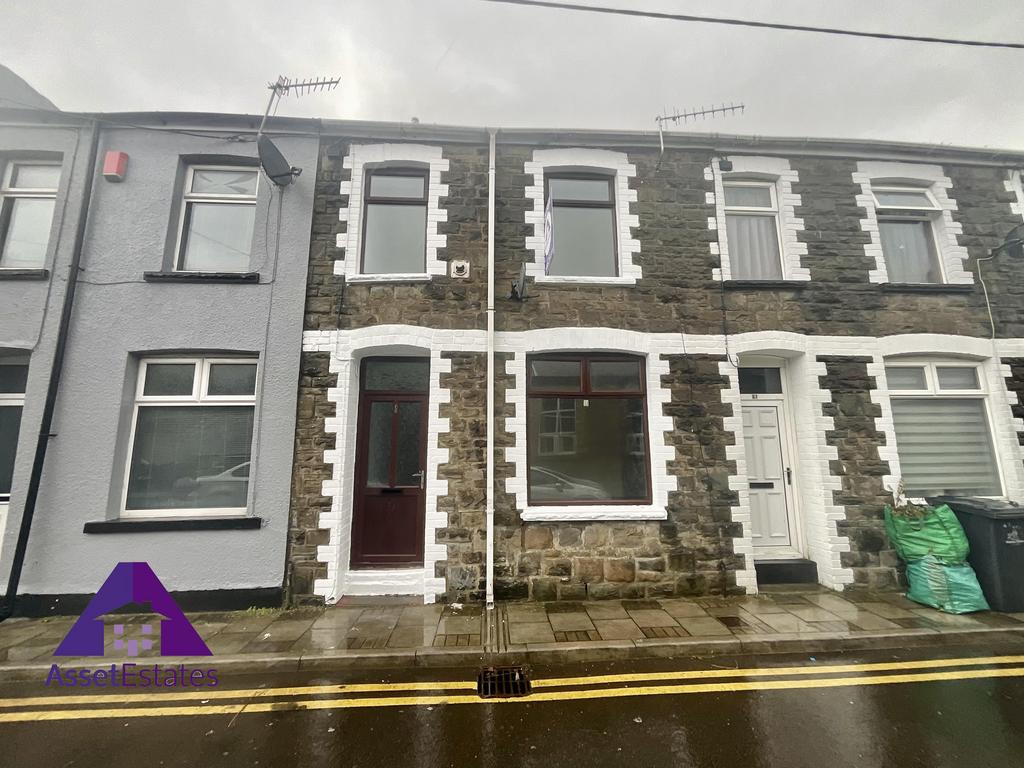 Vivian Street, Abertillery, NP13 2LF 2 bed terraced house for sale £