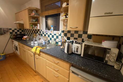 undefined, Large One Bedroom with Loft Coversion for 2nd Room/Office/Studio - Francis Road, London E10