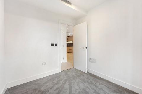 2 bedroom apartment for sale, Salisbury House, Prince Of Wales Drive, SW11