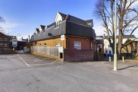 2 bedroom maisonette for sale, Turk Street, Alton, Hampshire, GU34