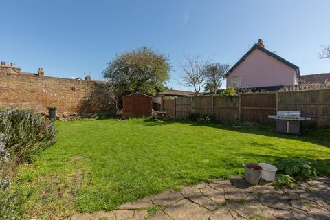 4 bedroom semi-detached house for sale, Avenue Road, Herne Bay, CT6