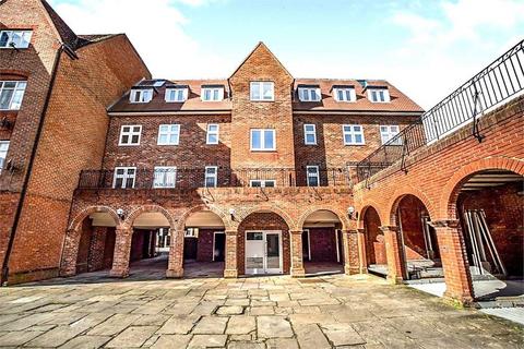 1 bedroom flat to rent, DA1