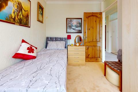40 Greenhill Gardens, Minster, Ramsgate, CT12 4EP