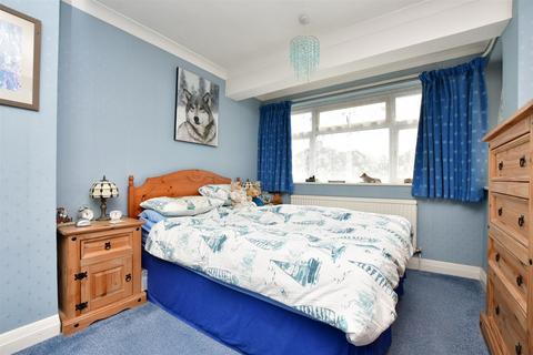 44 Orchard Way, Reigate, RH2 8DT