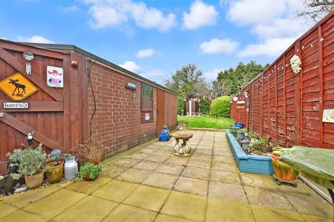44 Orchard Way, Reigate, RH2 8DT