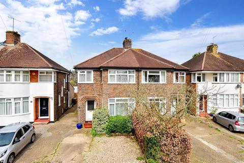 44 Orchard Way, Reigate, RH2 8DT